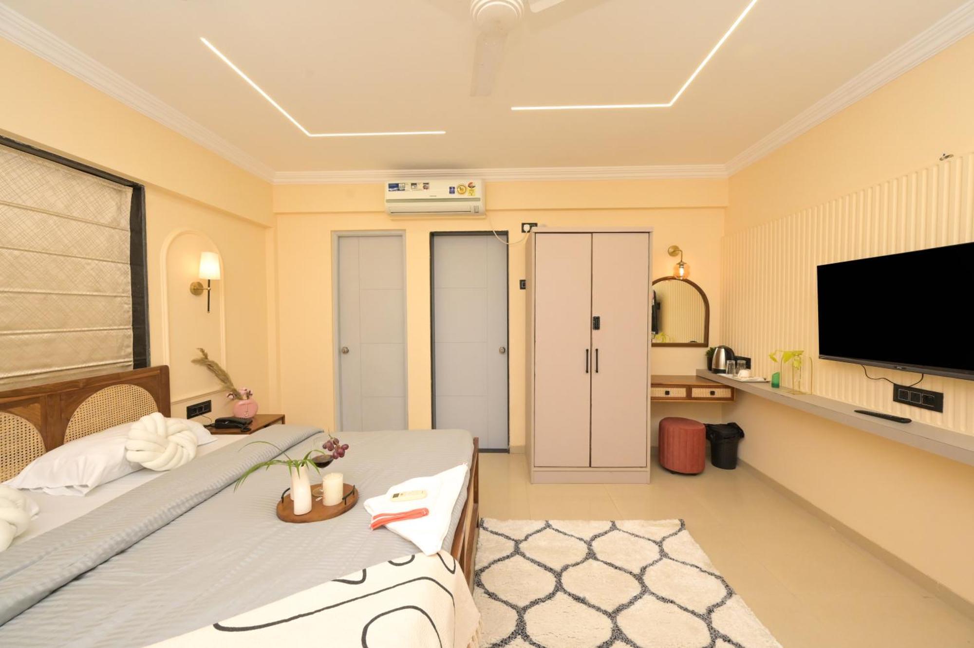 Hotel Miraya Inn - A Boutique Stay Poona Buitenkant foto